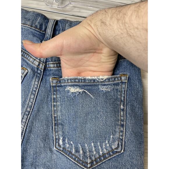 Abercrombie & Fitch Shorts Womens 25 0 High Rise 4" Mom Short Distressed Denim - Picture 8 of 13
